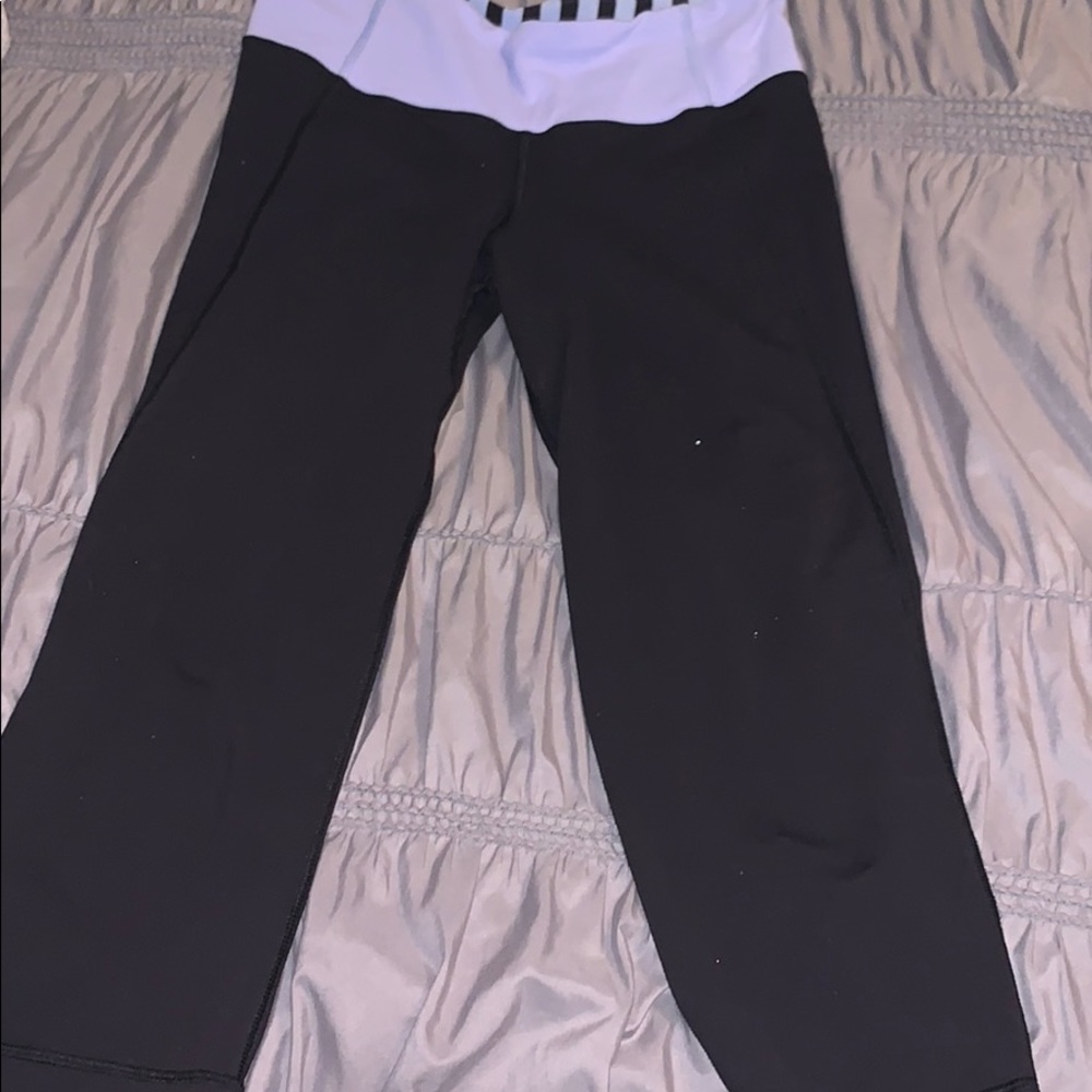 Lululemon Capri mid rise